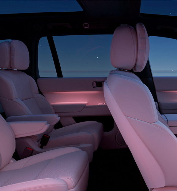 256-цветная подсветка салона